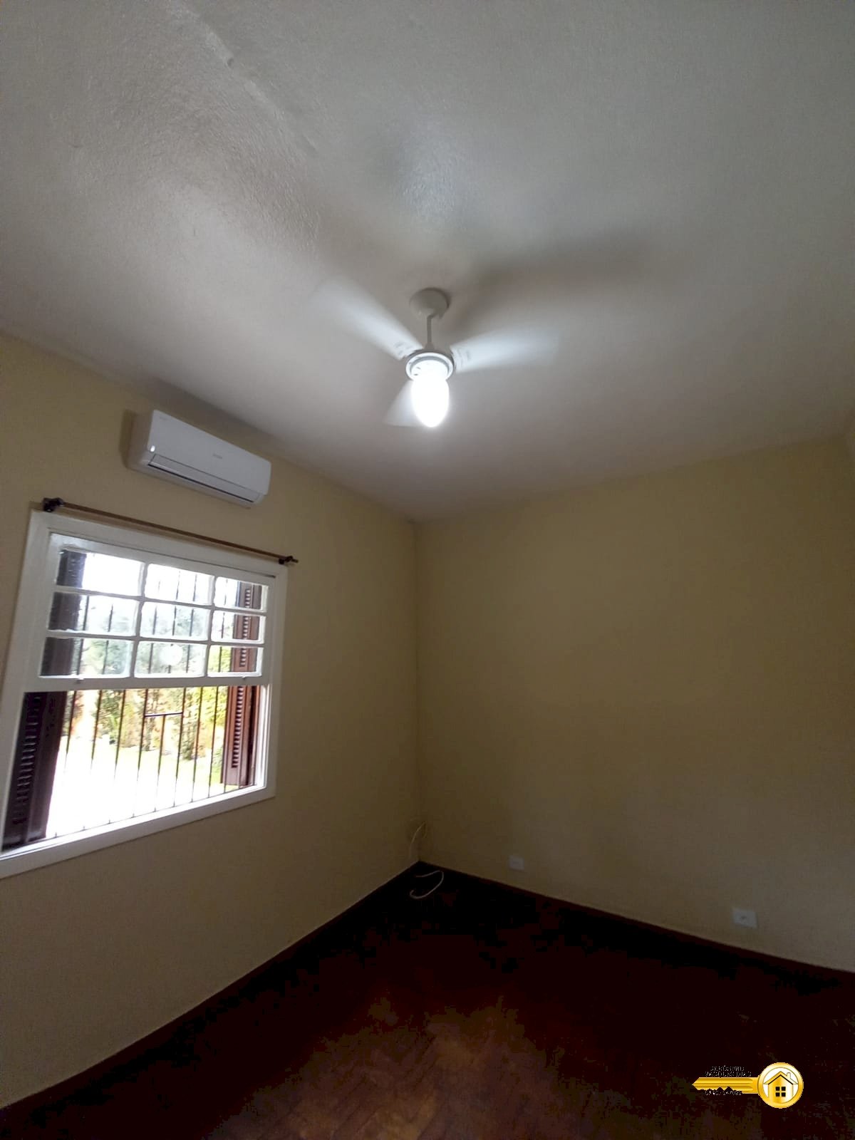 Imagem imóvel Casa com Piscina