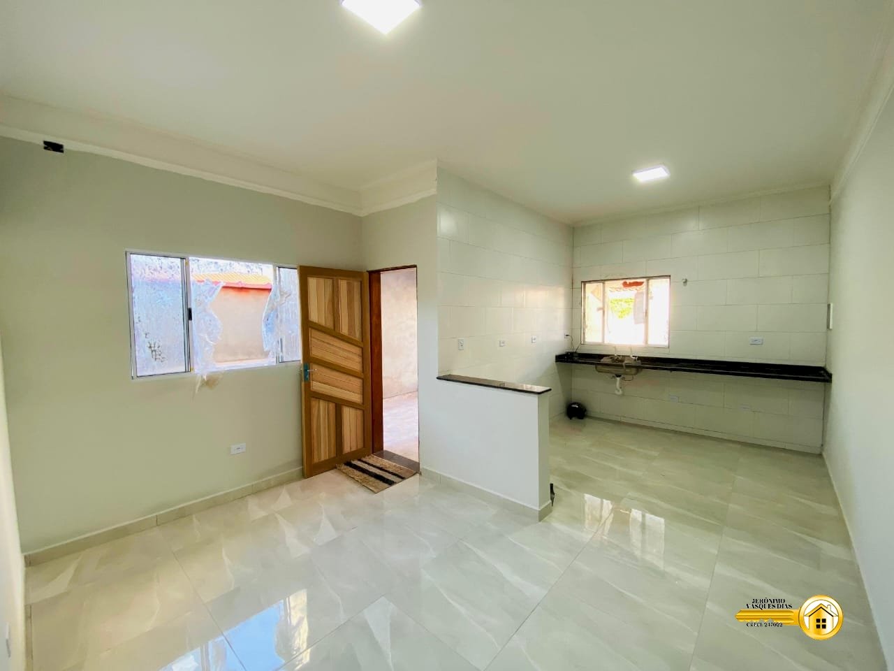 Imagem imóvel Casa Geminada NOVA