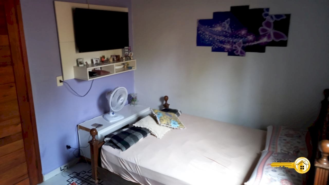 08c472f31dda2c1de507d82342952fa8.jpg