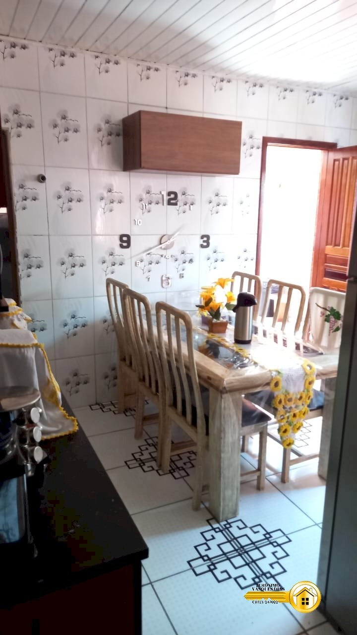 81592e4bec258089a428970ccd7313ec.jpg