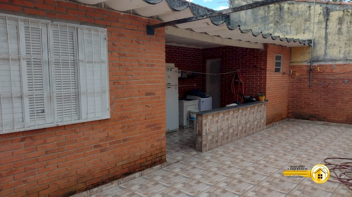 aeaae3edbf712907b5b80aa90a2e562f.jpg