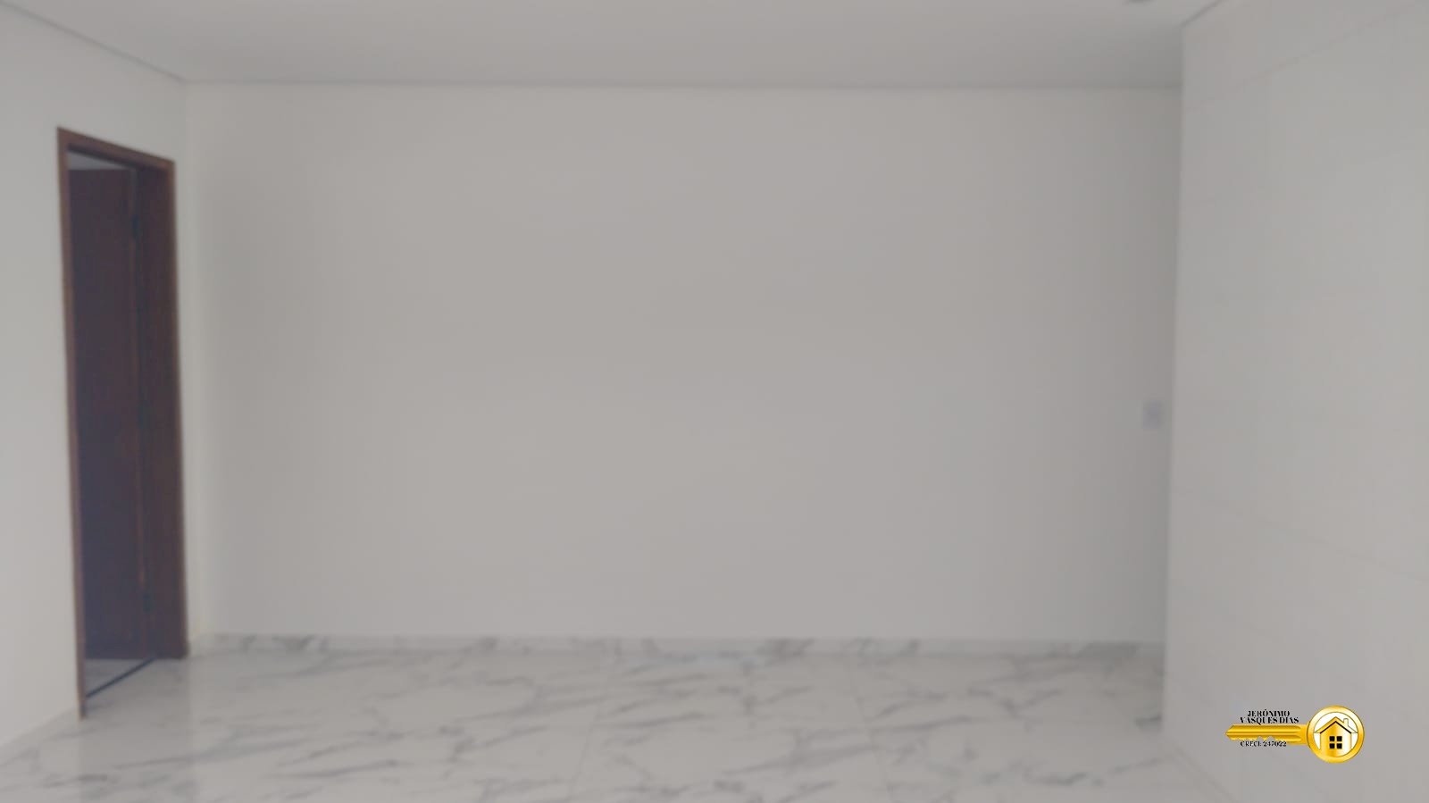 a30528a742c76ed2a9ee4295d6f53c20.jpg