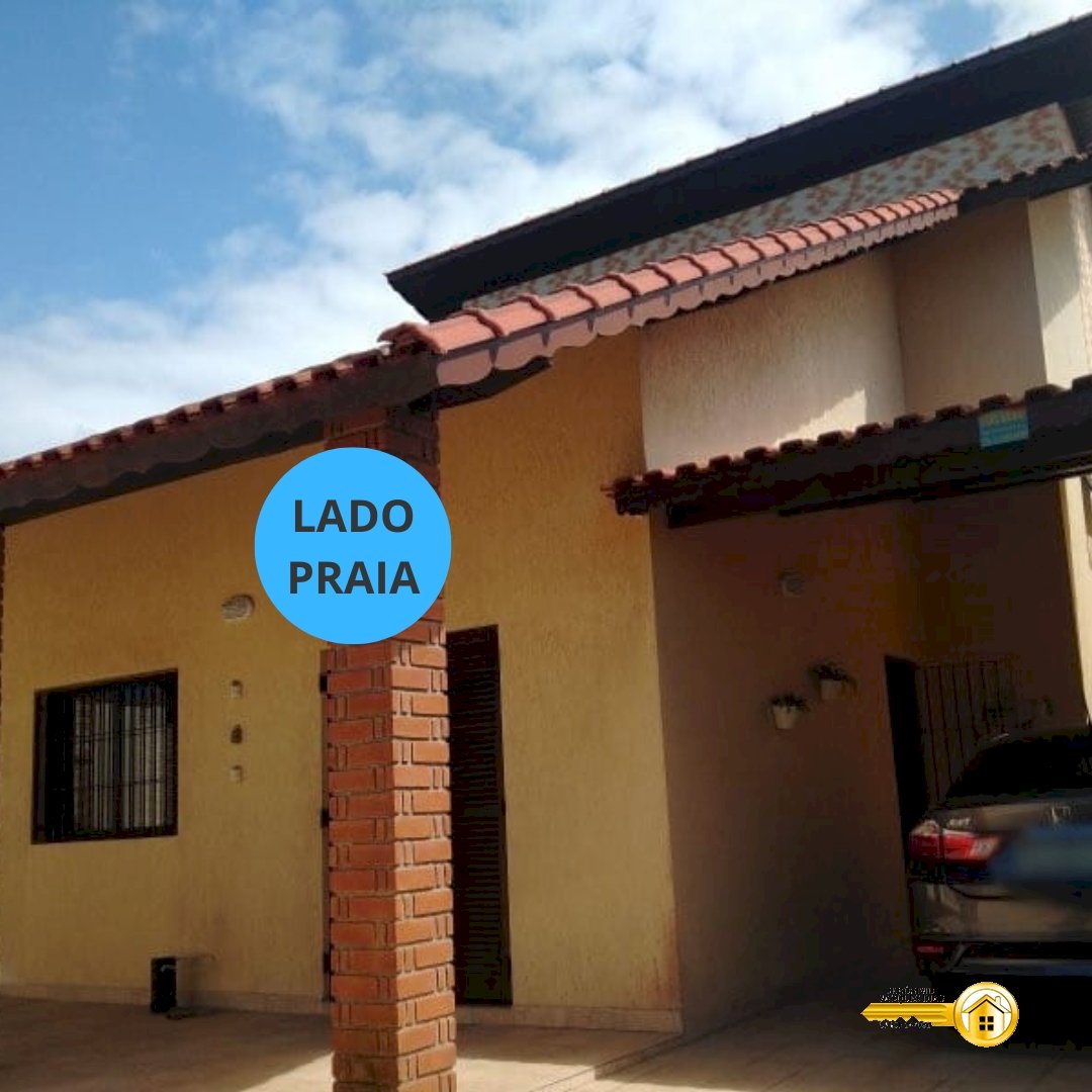 Sobrado mobiliado lado praia